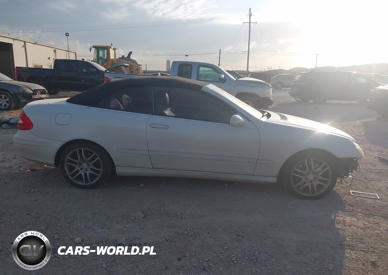 2008 Mercedes-Benz Clk 350 VIN:WDBTK56F18F255473 - 13