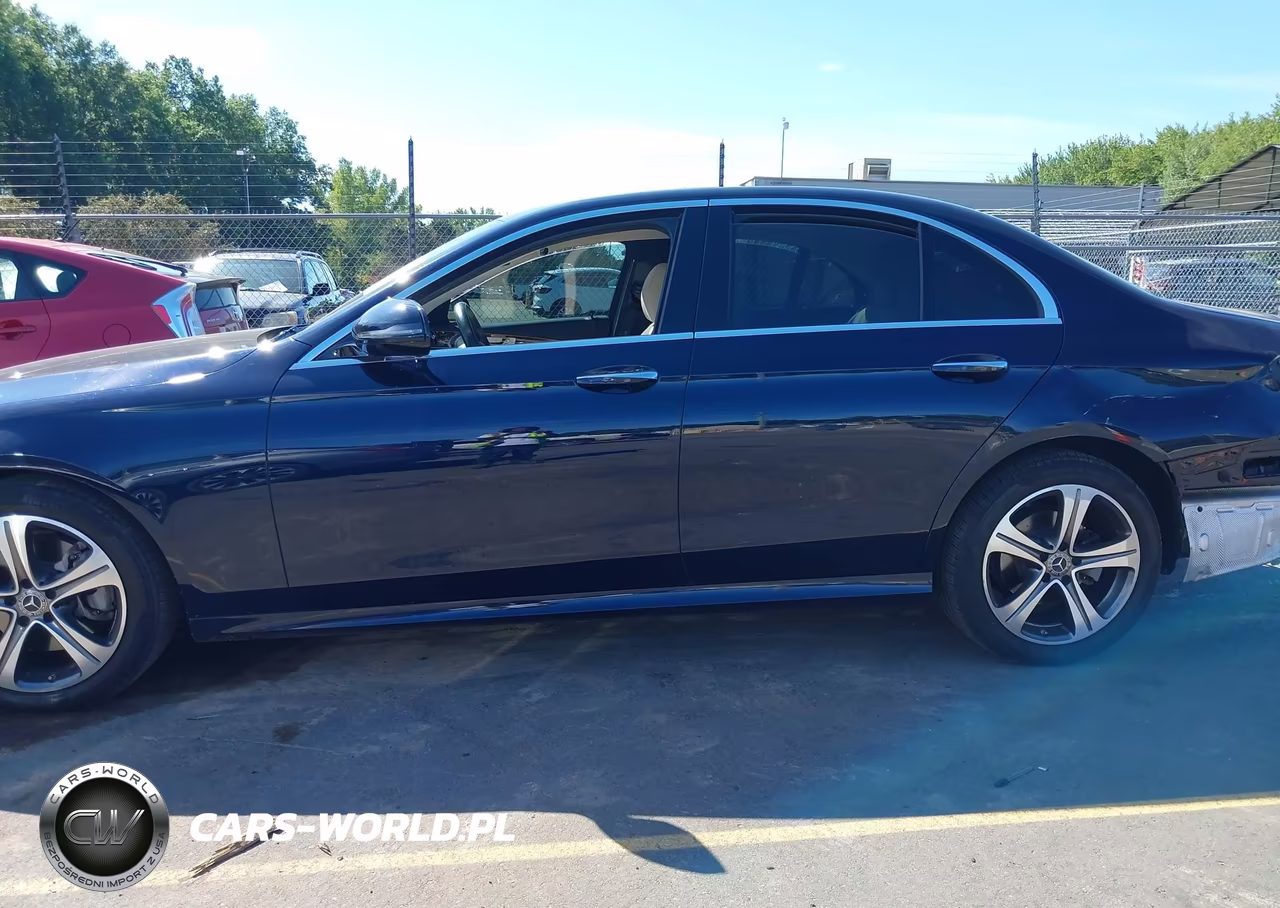 2019 Mercedes-Benz E 300 4Matic VIN:WDDZF4KB4KA596440 - 14