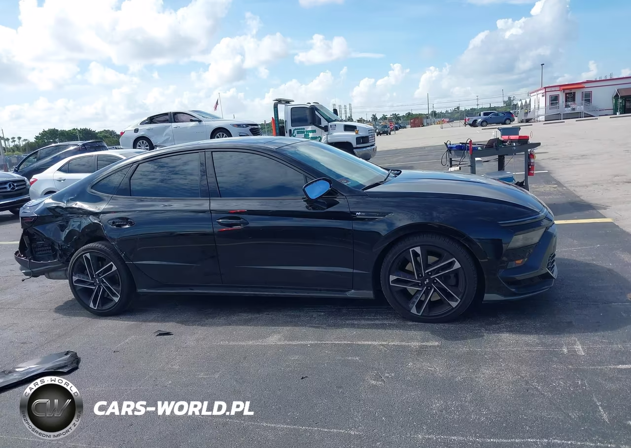 2025 Hyundai Sonata N Line VIN:KMHL54JC7SA522230 - 13