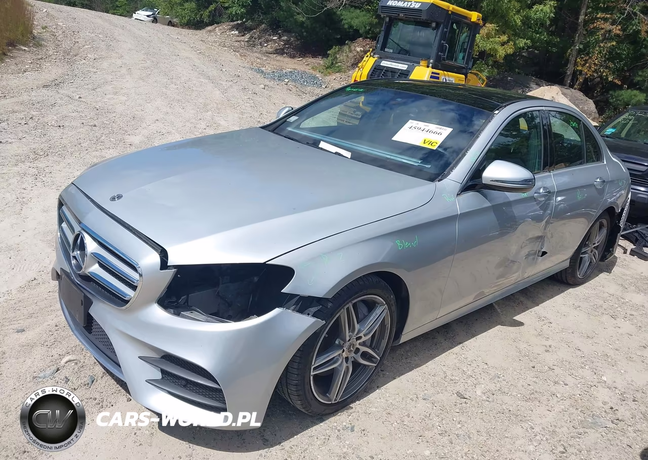 2019 Mercedes-Benz E 300 4Matic VIN:WDDZF4KB7KA533137 - 2