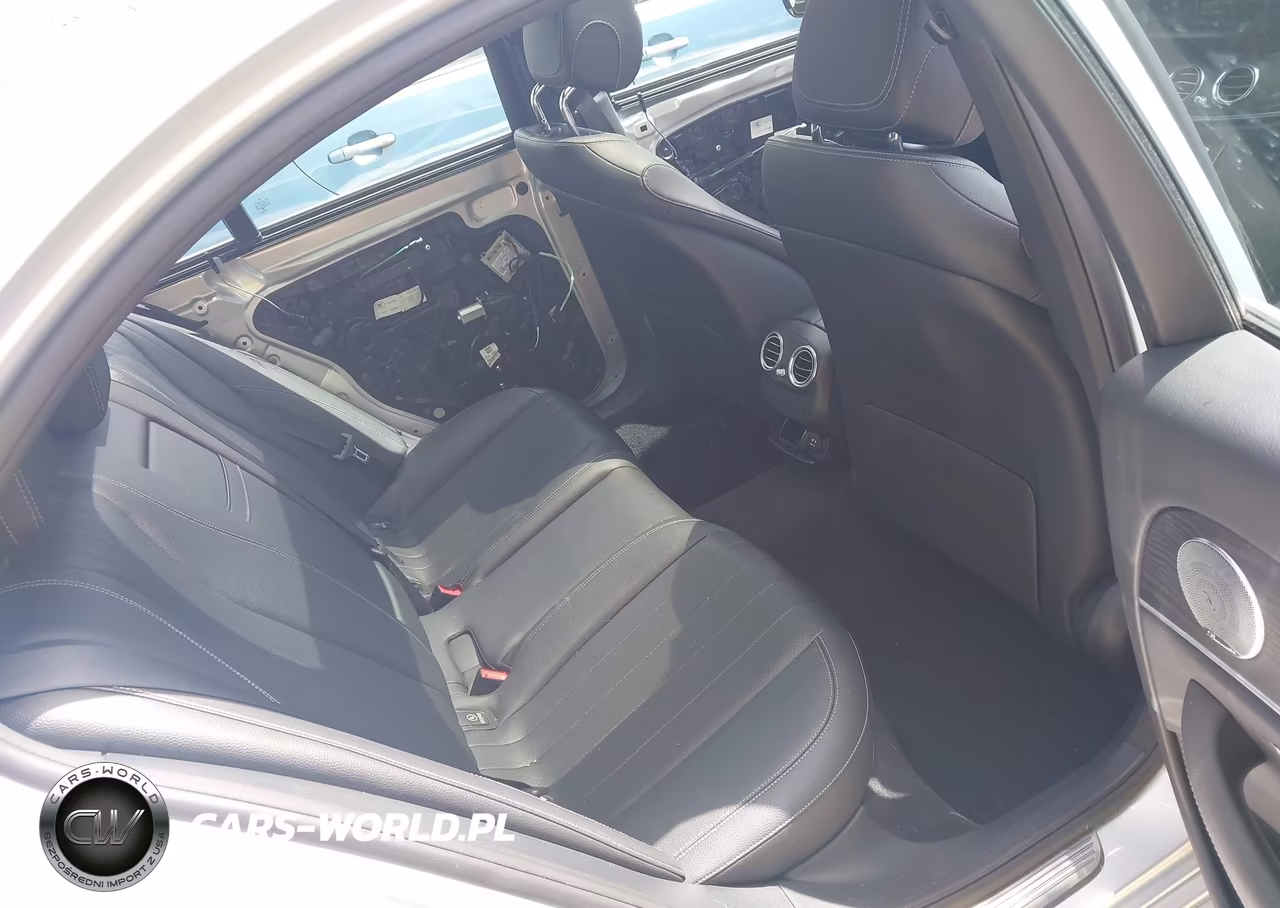 2019 Mercedes-Benz E 300 4Matic VIN:WDDZF4KB7KA533137 - 8