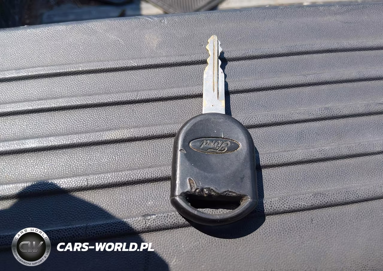 2008 Ford F150 VIN:1FTRX12W98FA77906 - 10