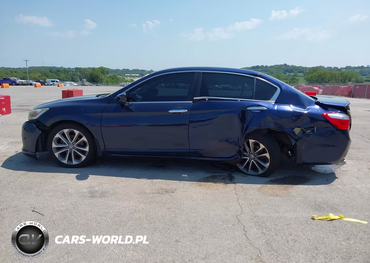 2013 Honda Accord Sport VIN:1HGCR2F5XDA269139 - 14
