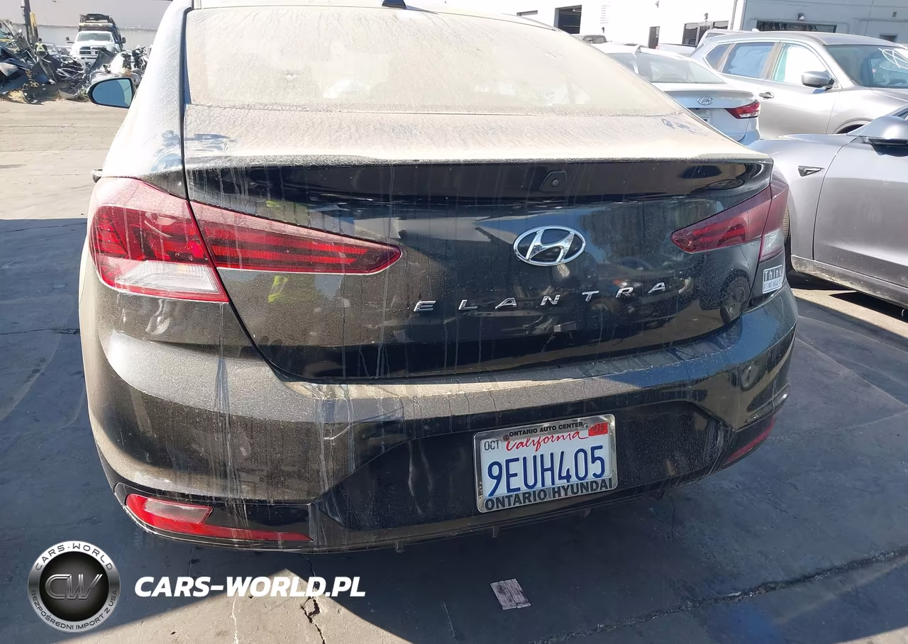 2020 Hyundai Elantra Sel VIN:5NPD84LF7LH548232 - 17