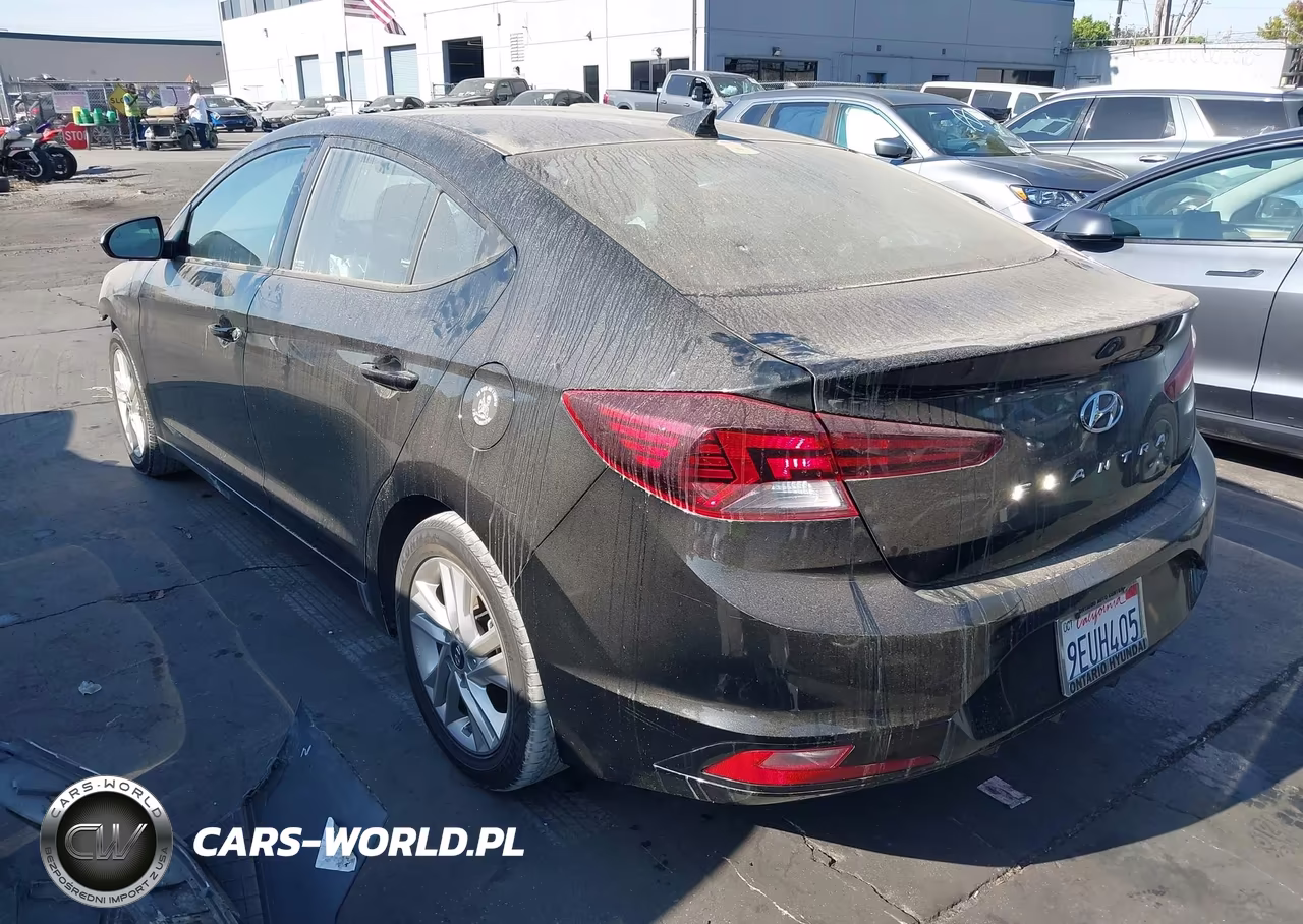 2020 Hyundai Elantra Sel VIN:5NPD84LF7LH548232 - 3