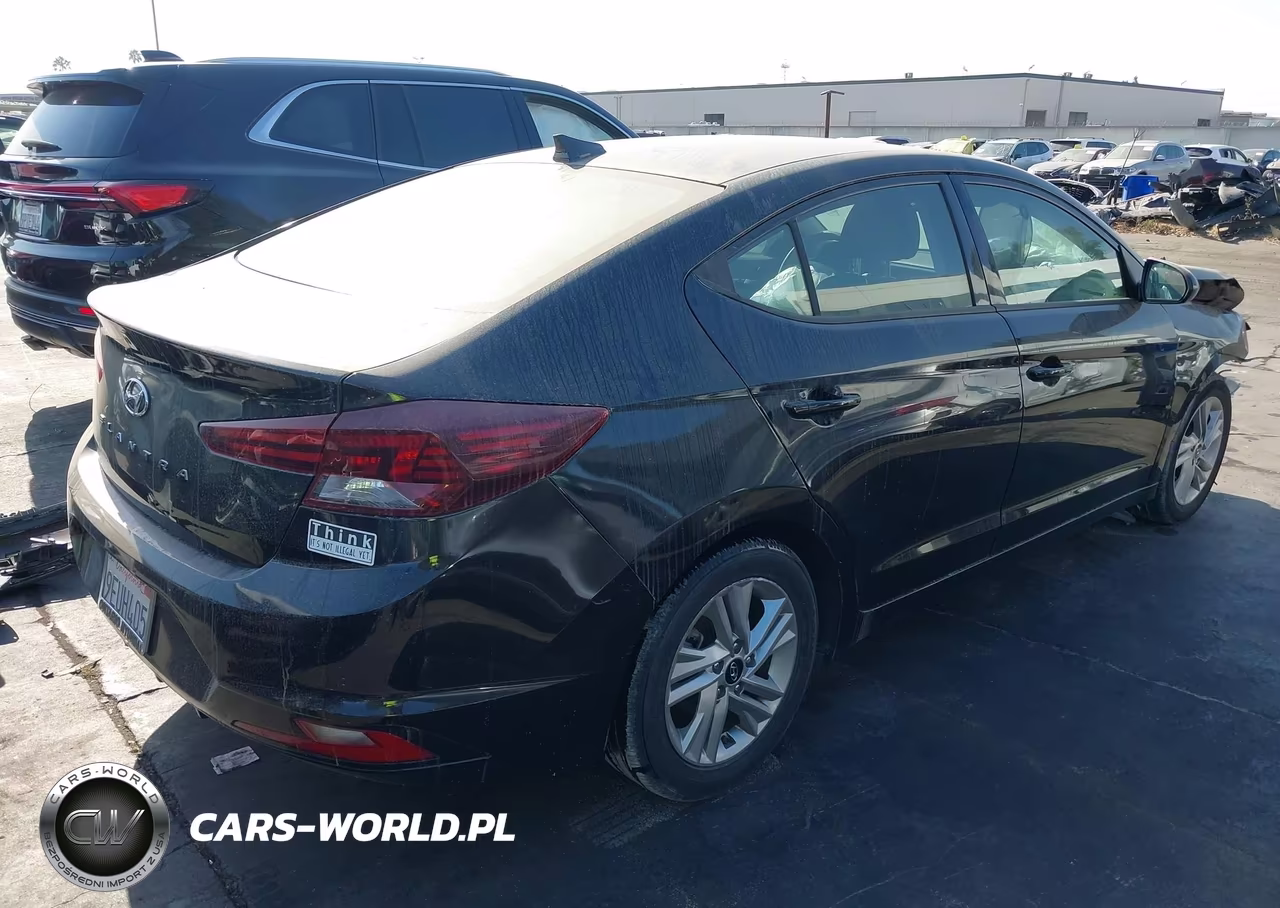 2020 Hyundai Elantra Sel VIN:5NPD84LF7LH548232 - 4