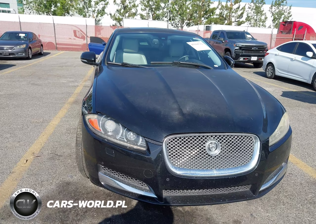 2013 Jaguar Xf I4 T VIN:SAJWA0ES3DPS68363 - 6