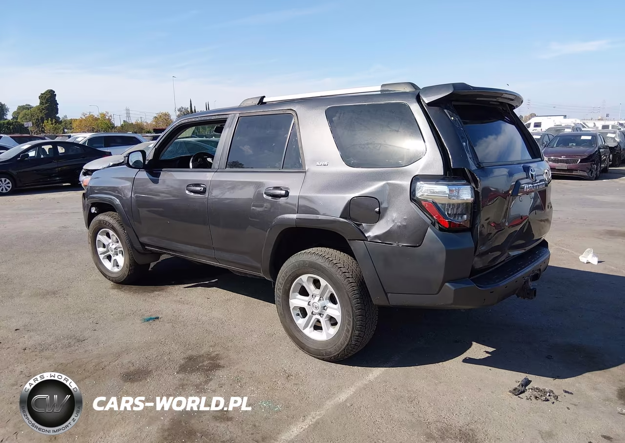 2023 Toyota 4Runner Sr5 VIN:JTEEU5JR0P5302823 - 3