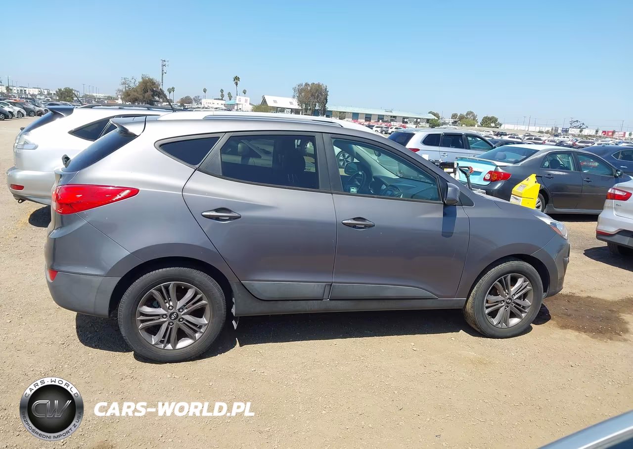 2015 Hyundai Tucson Se VIN:KM8JU3AG2FU054032 - 13