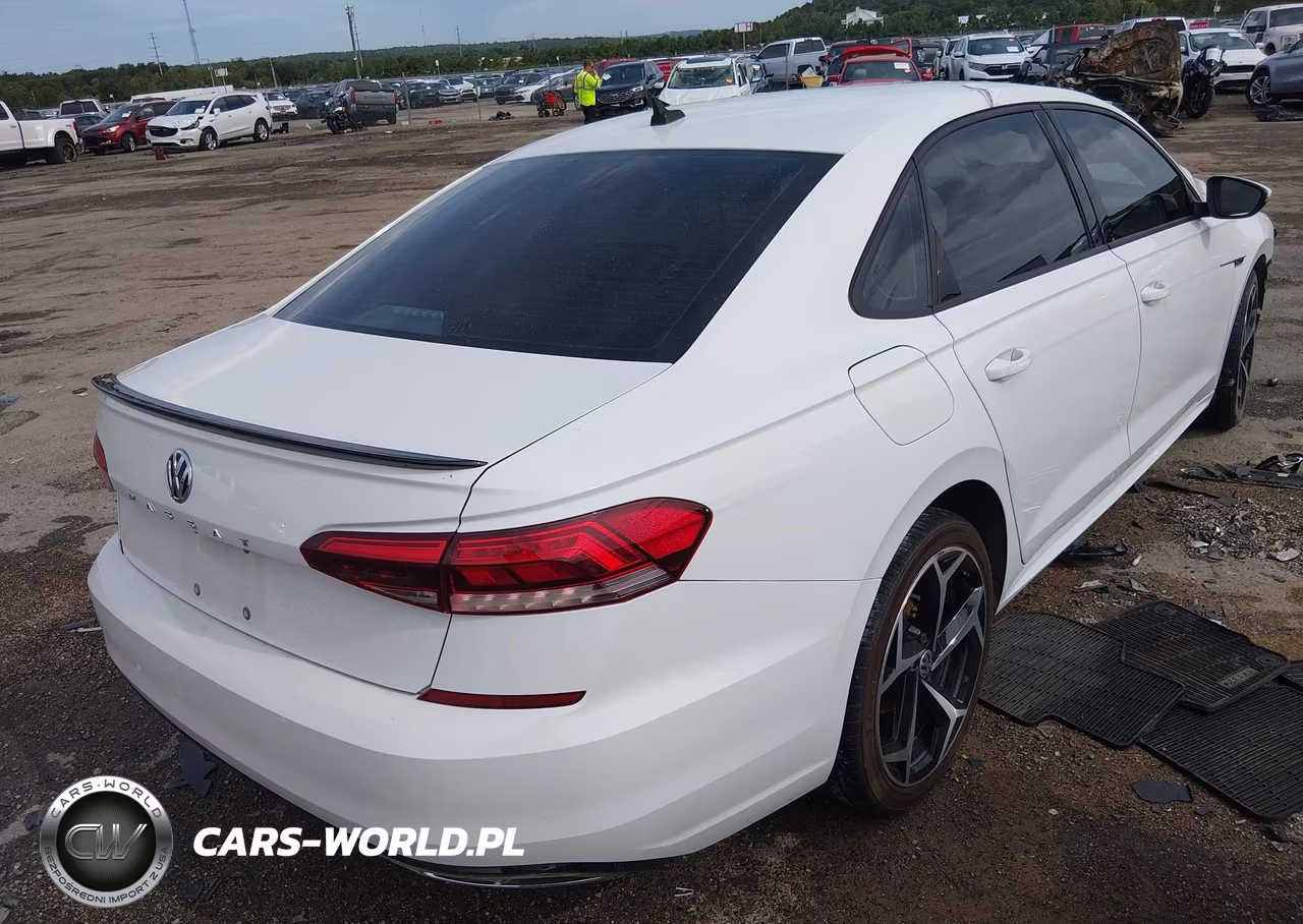 2020 Volkswagen Passat 2.0T R-Line VIN:1VWMA7A3XLC023110 - 4