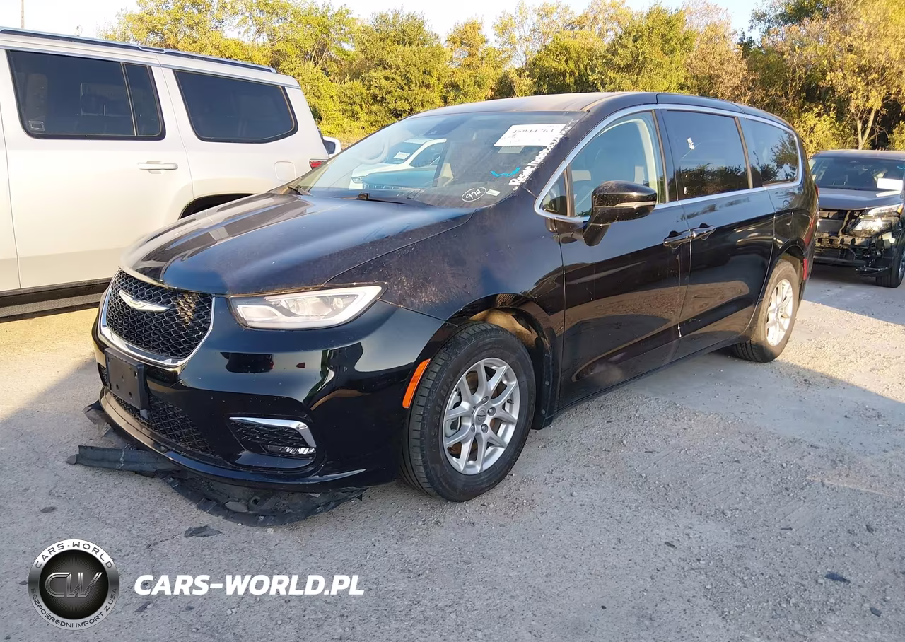 2024 Chrysler Pacifica Touring L VIN:2C4RC1BG6RR172972 - 2