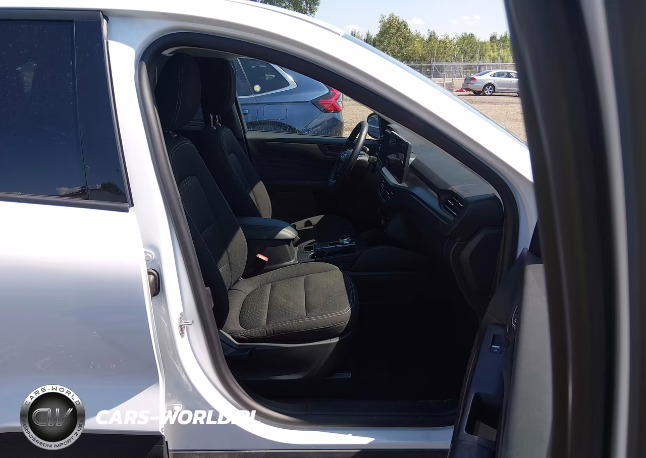 2026 Ford Escape Active VIN:1FMCU9GNXTUA23656 - 5