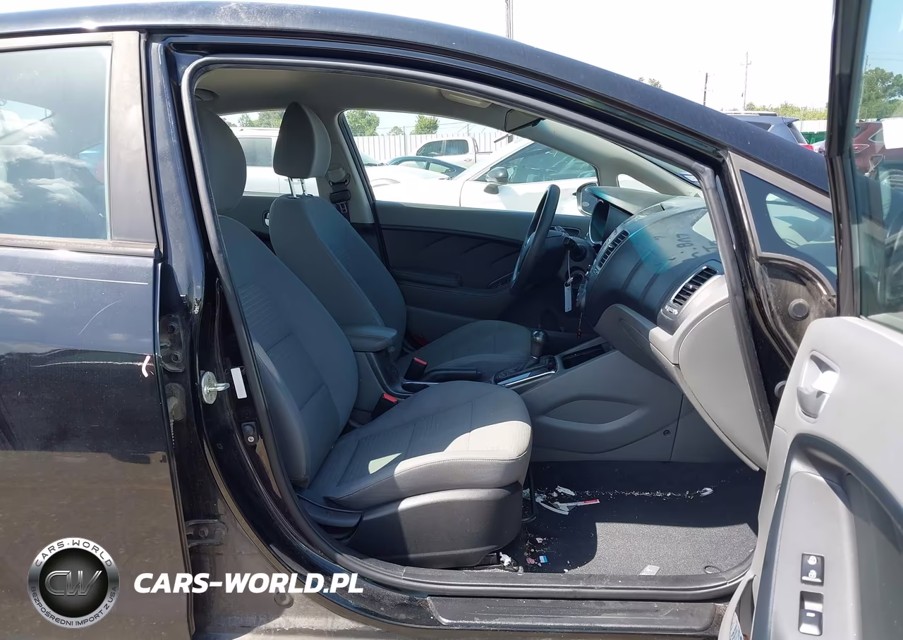 2017 Kia Forte Lx VIN:3KPFL4A73HE099632 - 5
