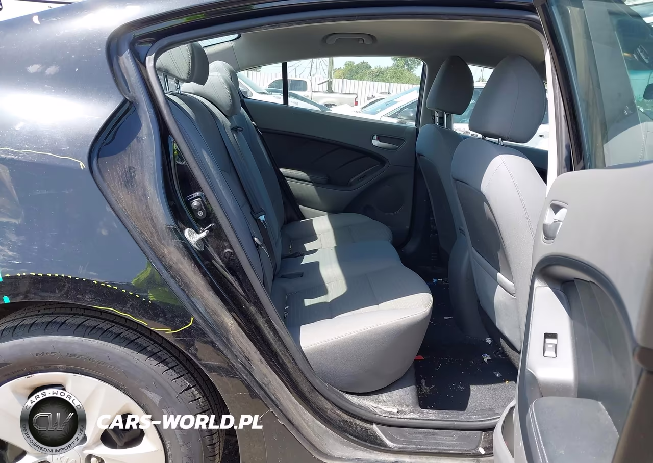 2017 Kia Forte Lx VIN:3KPFL4A73HE099632 - 8