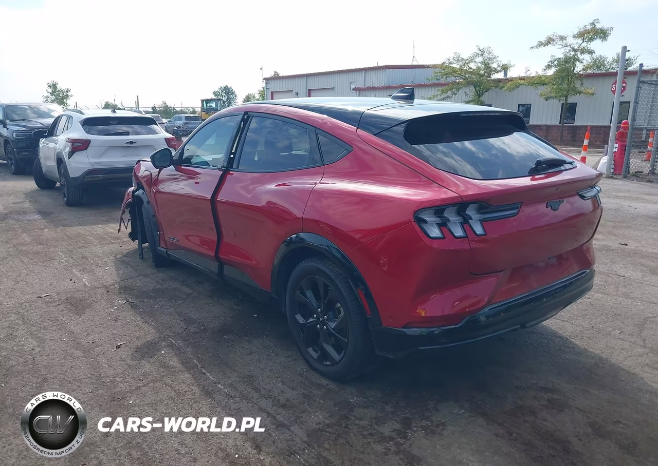 2023 Ford Mustang Mach-E Premium VIN:3FMTK3SU4PMA67647 - 3
