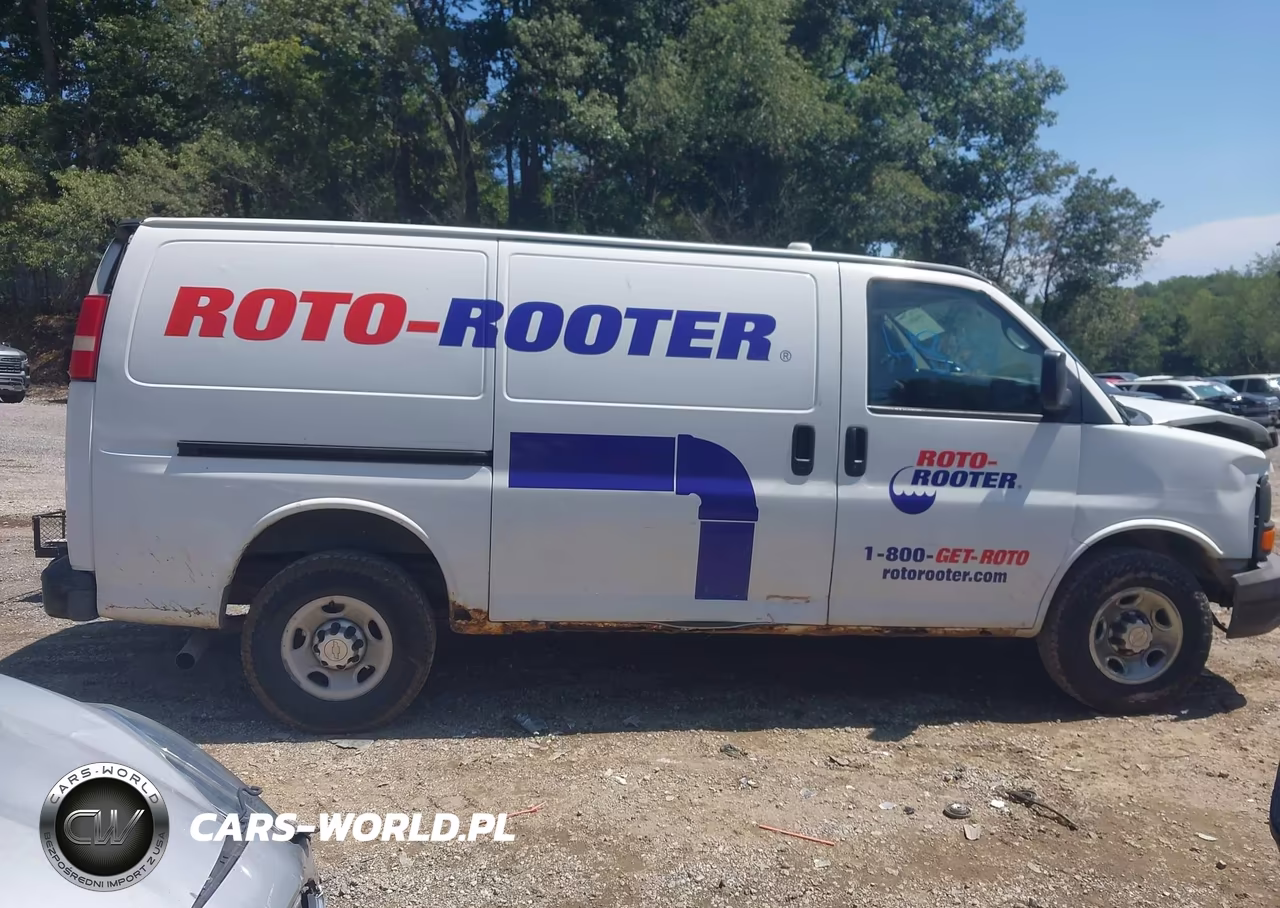 2011 Chevrolet Express 2500 Work Van VIN:1GCWGFFA7B1131058 - 13