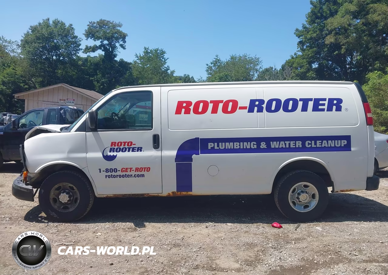 2011 Chevrolet Express 2500 Work Van VIN:1GCWGFFA7B1131058 - 14