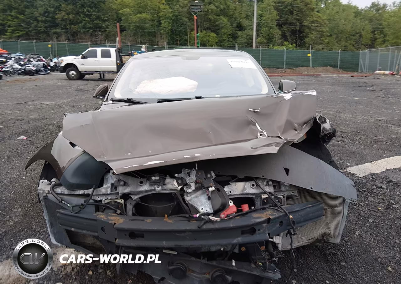 2014 Tesla Model S P85 VIN:5YJSA1H15EFP43707 - 11