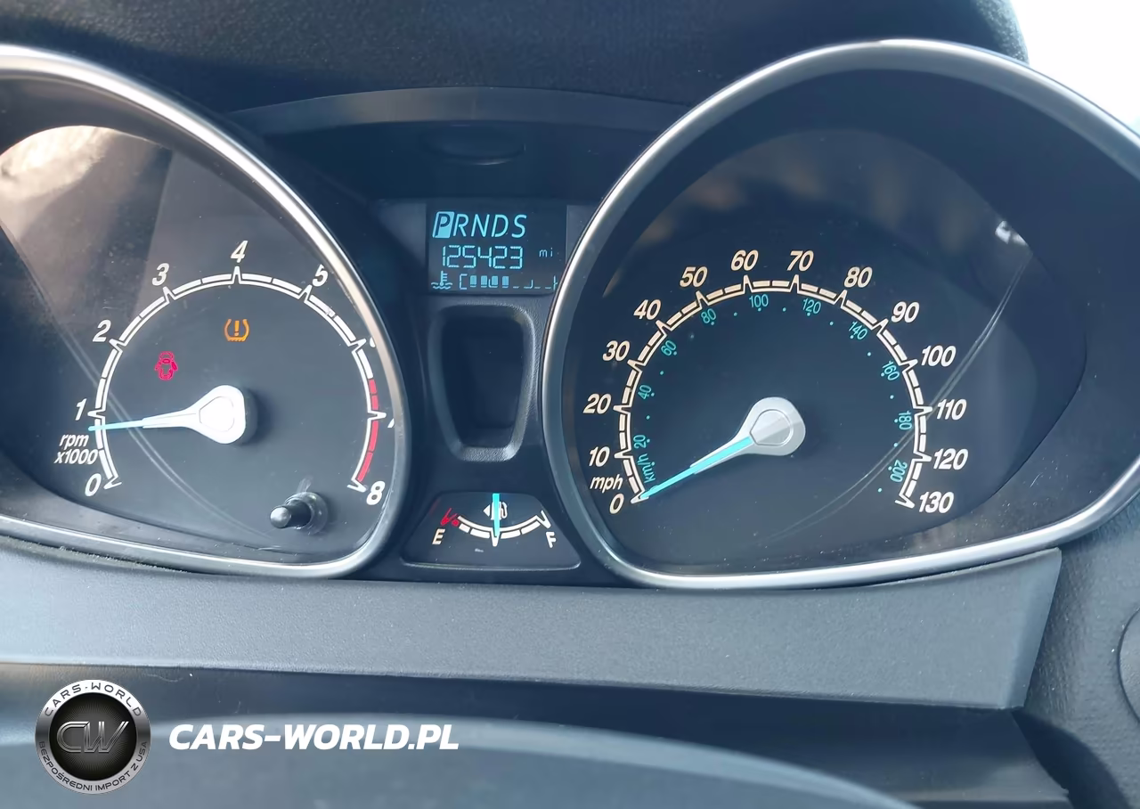 2017 Ford Fiesta Titanium VIN:3FADP4FJ2HM103732 - 7
