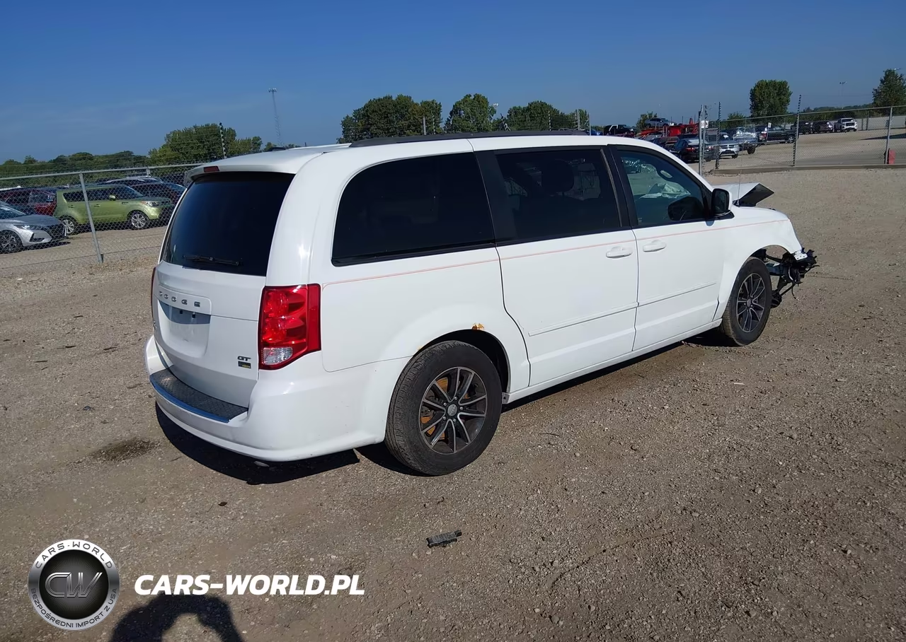 2017 Dodge Grand Caravan Gt VIN:2C4RDGEG3HR698289 - 4