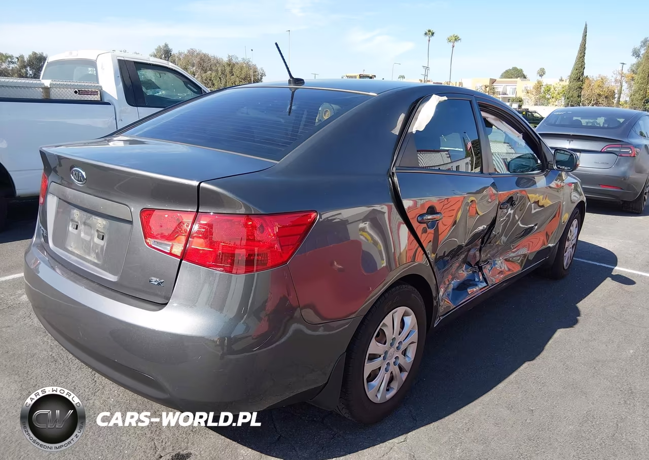 2013 Kia Forte Ex VIN:KNAFU4A20D5736772 - 4