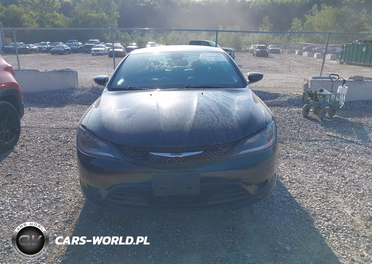 2015 Chrysler 200 S VIN:1C3CCCBB8FN724376 - 12