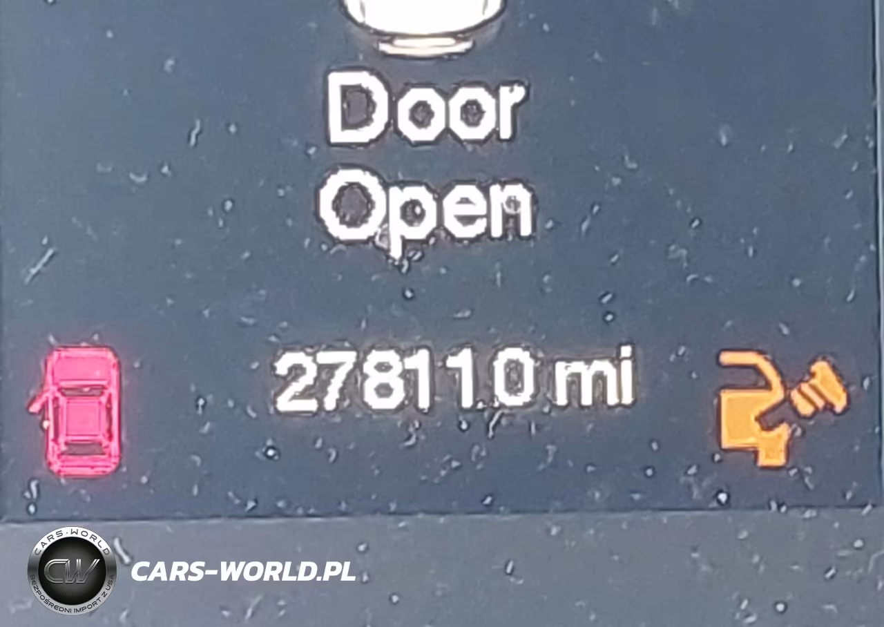 2015 Chrysler 200 S VIN:1C3CCCBB8FN724376 - 15