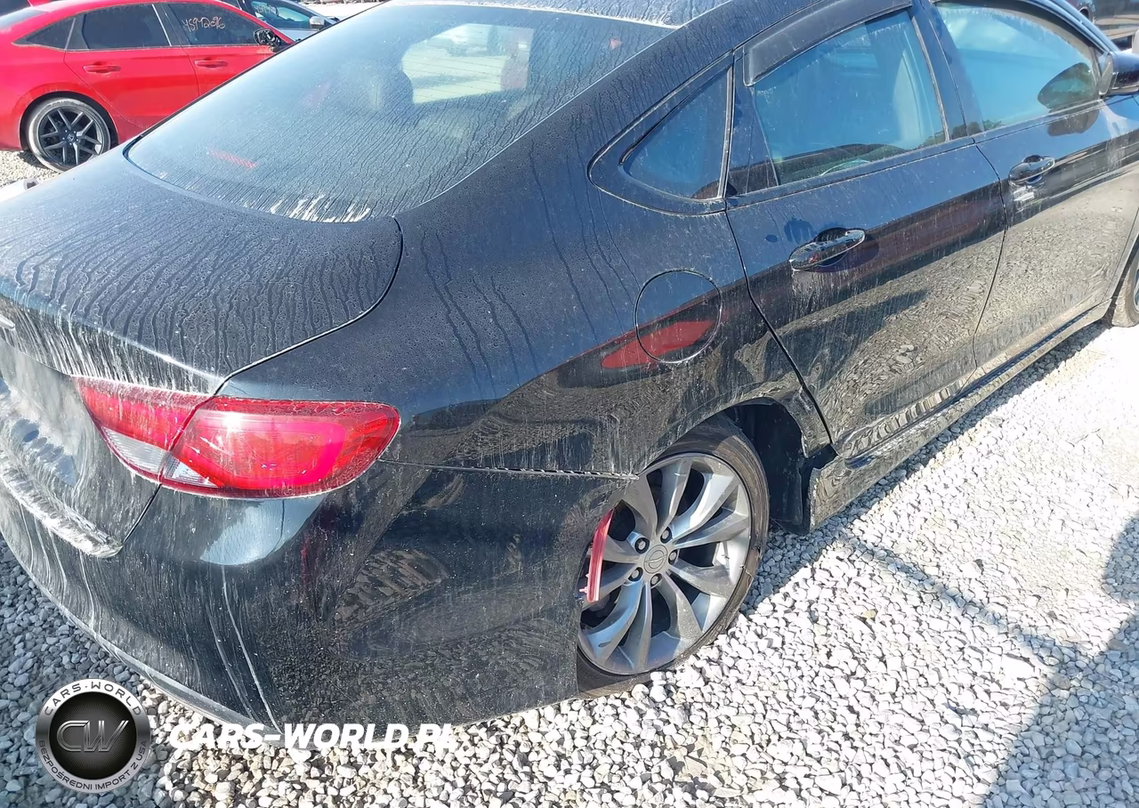 2015 Chrysler 200 S VIN:1C3CCCBB8FN724376 - 6