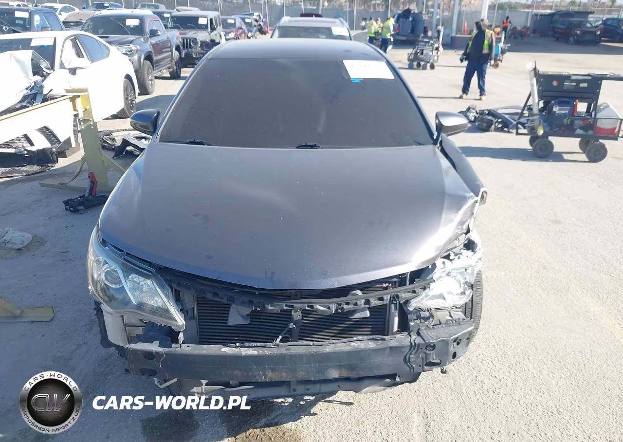 2014 Toyota Camry Se VIN:4T1BF1FK3EU853073 - 16