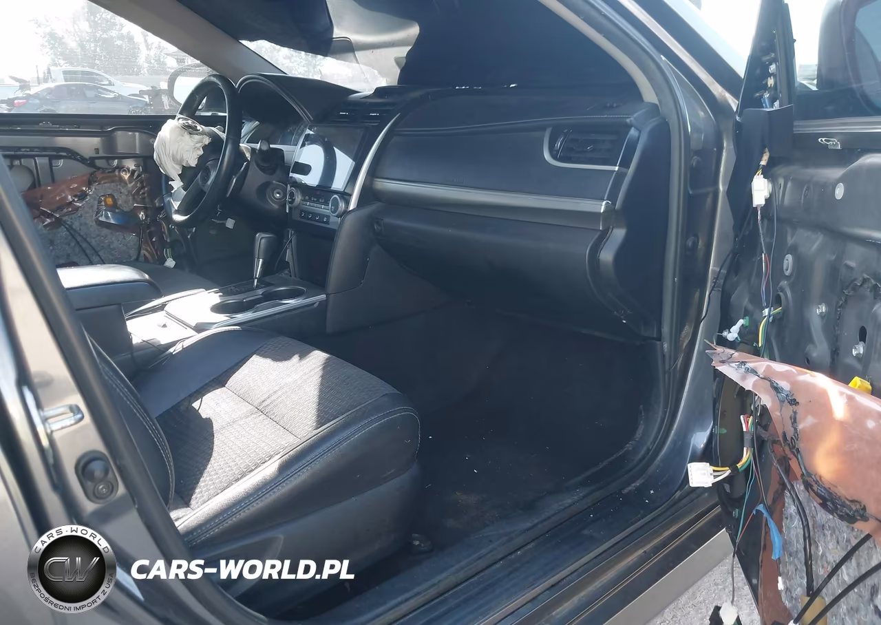 2014 Toyota Camry Se VIN:4T1BF1FK3EU853073 - 5