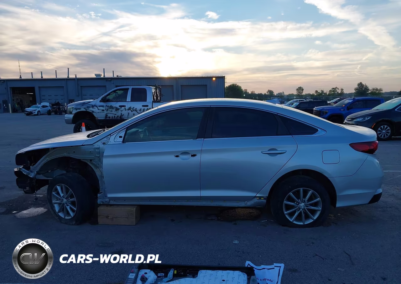 2019 Hyundai Sonata Se VIN:5NPE24AF4KH788149 - 15