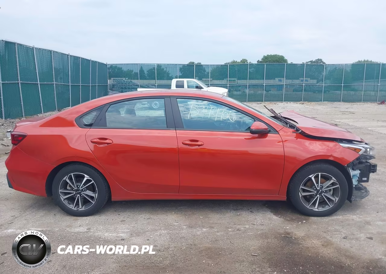 2022 Kia Forte Lxs VIN:3KPF24AD3NE491949 - 14