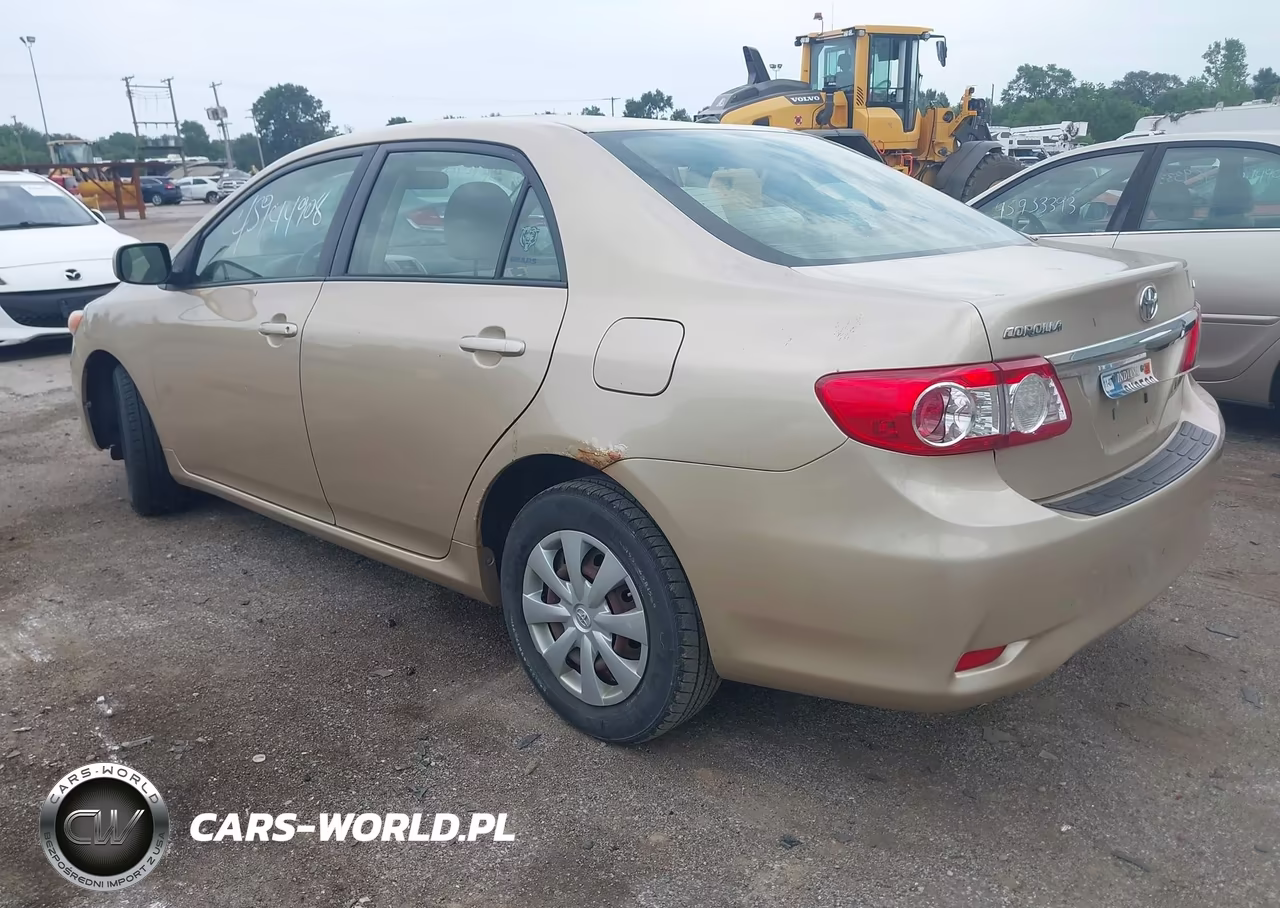 2011 Toyota Corolla Le VIN:JTDBU4EE5B9144943 - 3