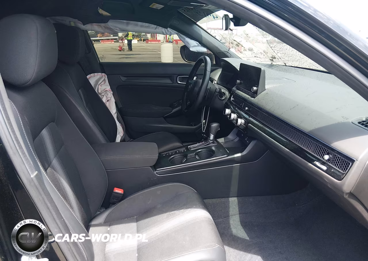 2024 Honda Civic Sport VIN:2HGFE2F57RH555015 - 5