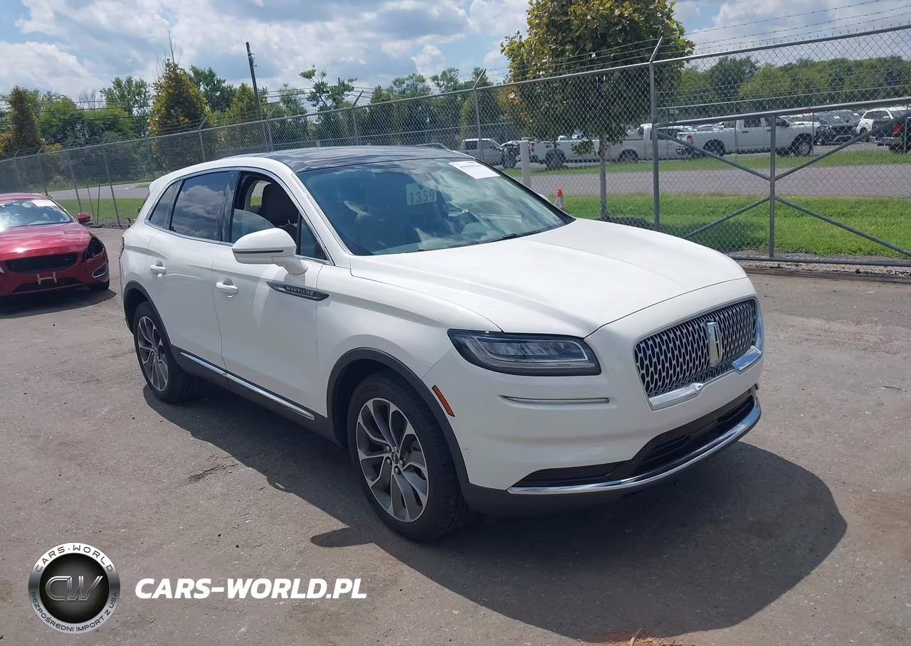 2021 Lincoln Nautilus Reserve VIN:2LMPJ6K90MBL18070 - 1