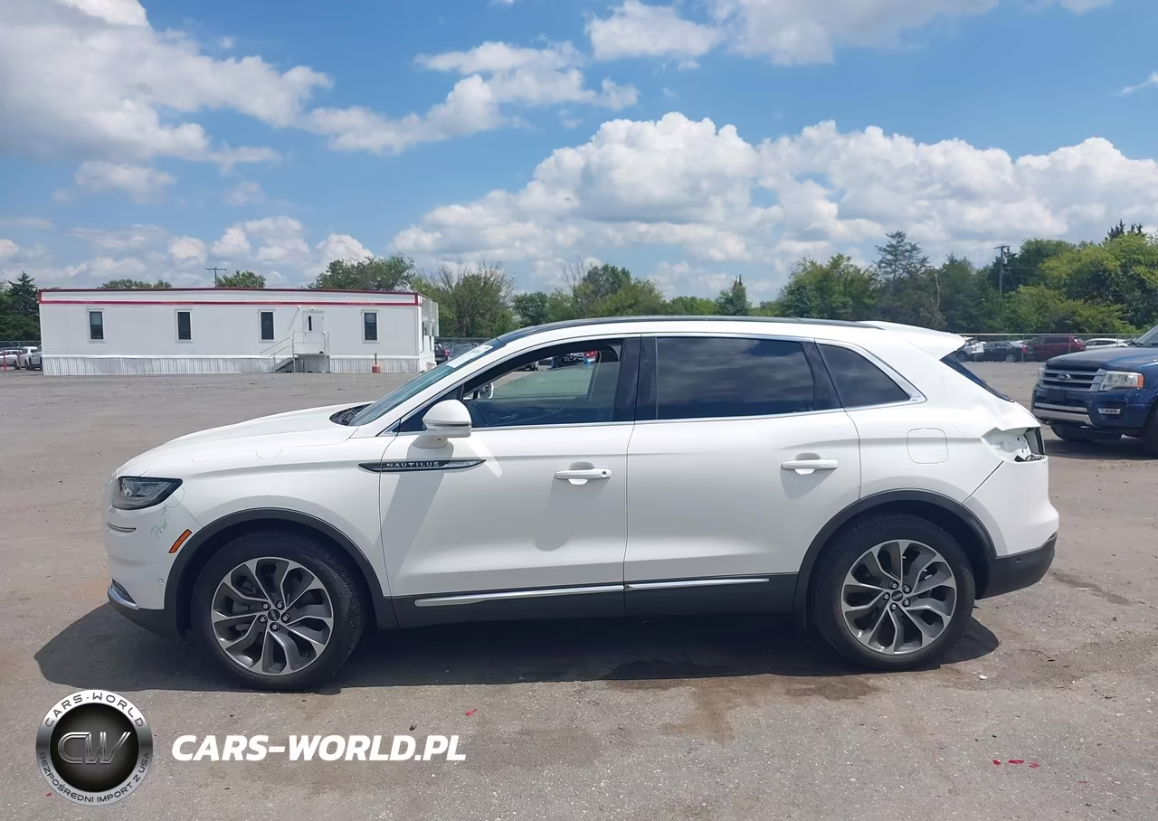 2021 Lincoln Nautilus Reserve VIN:2LMPJ6K90MBL18070 - 14