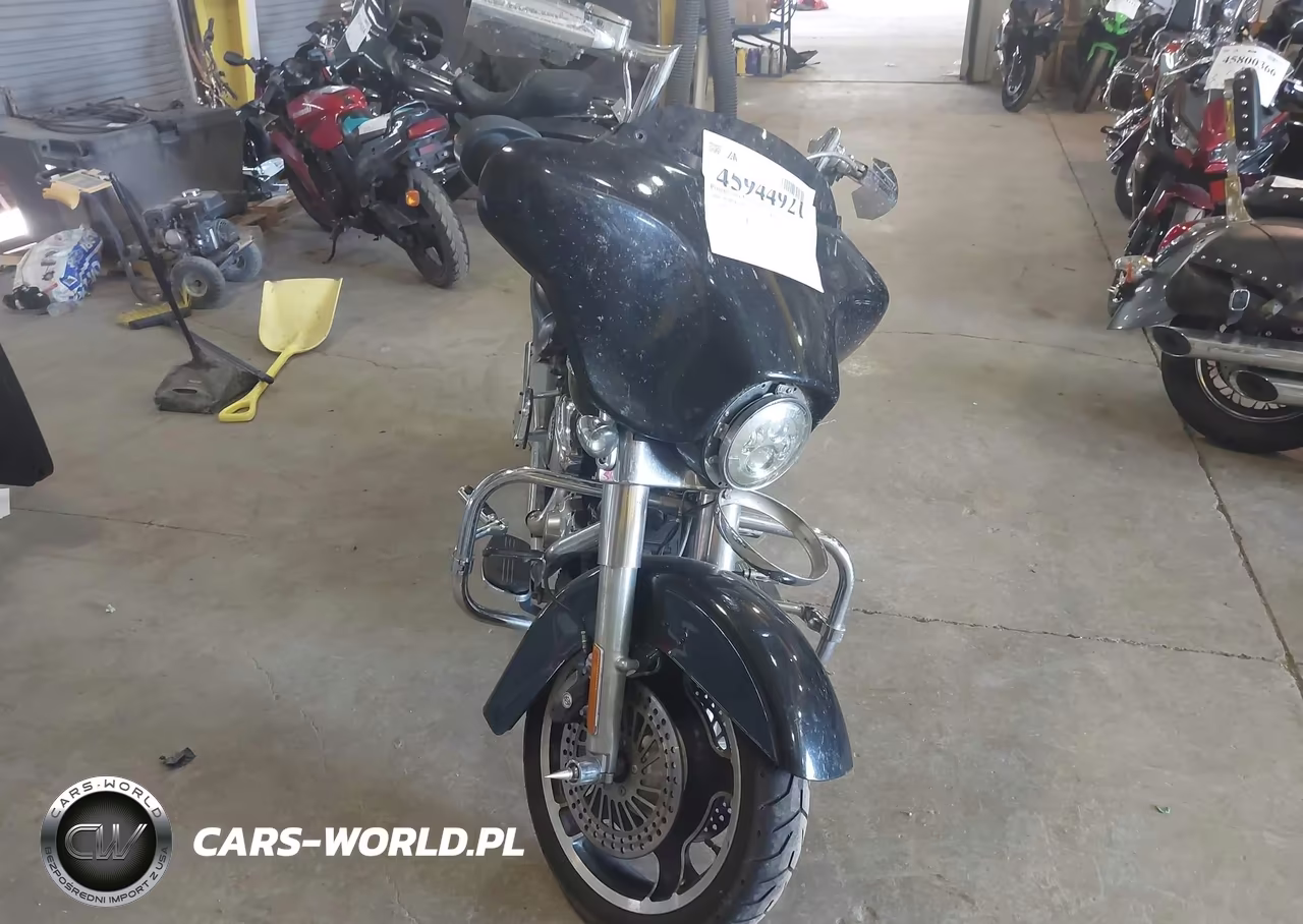 2010 Harley-Davidson Flhx VIN:1HD1KB413AB613375 - 5