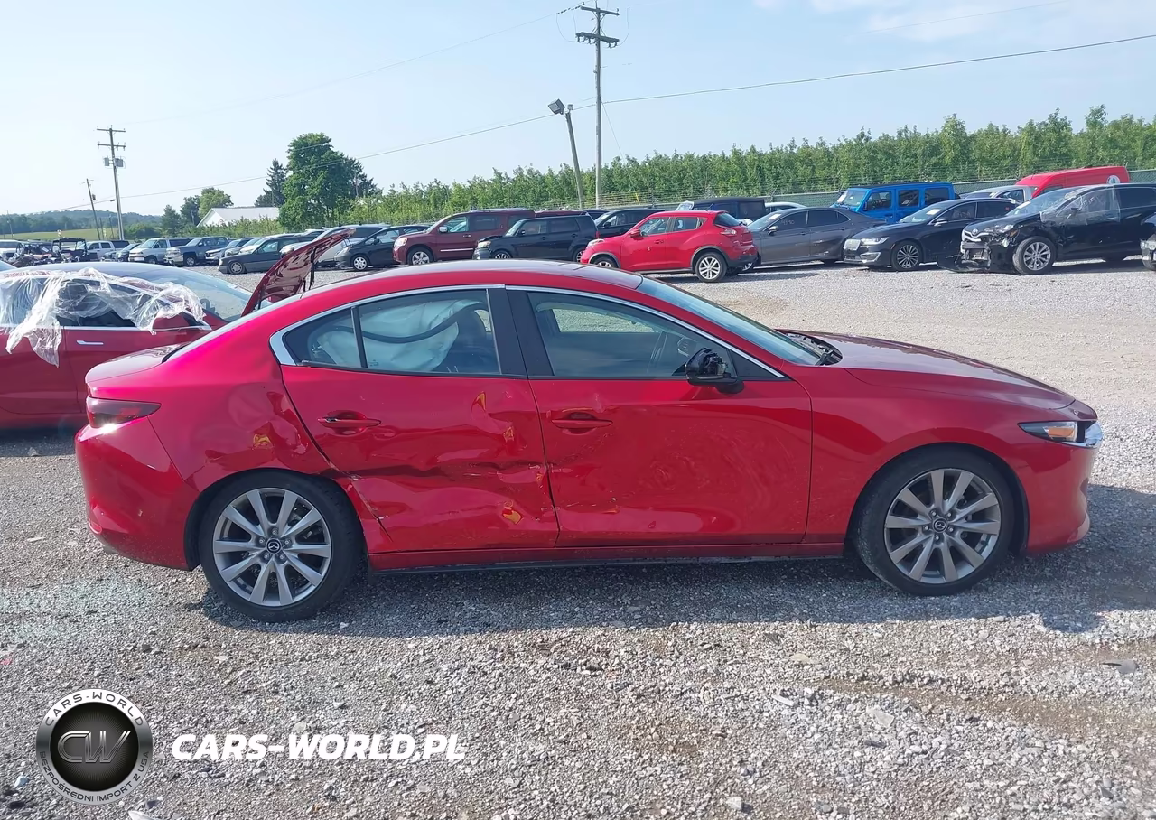 2023 Mazda Mazda3 2.5 S Select VIN:3MZBPABM1PM358691 - 13