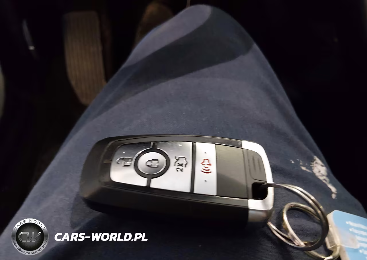 2018 Ford Fusion Se VIN:3FA6P0HD8JR228882 - 11