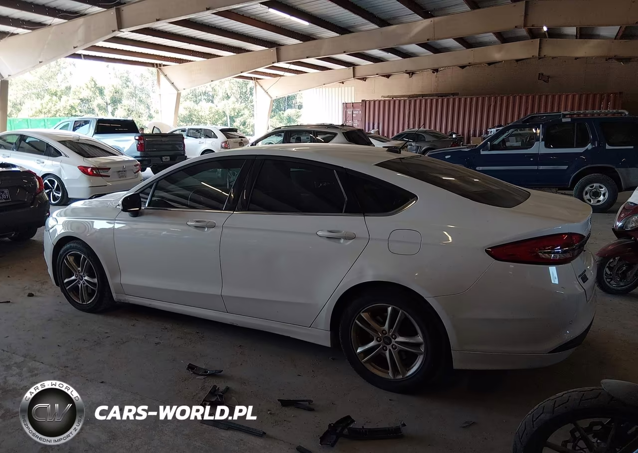 2018 Ford Fusion Se VIN:3FA6P0HD8JR228882 - 14