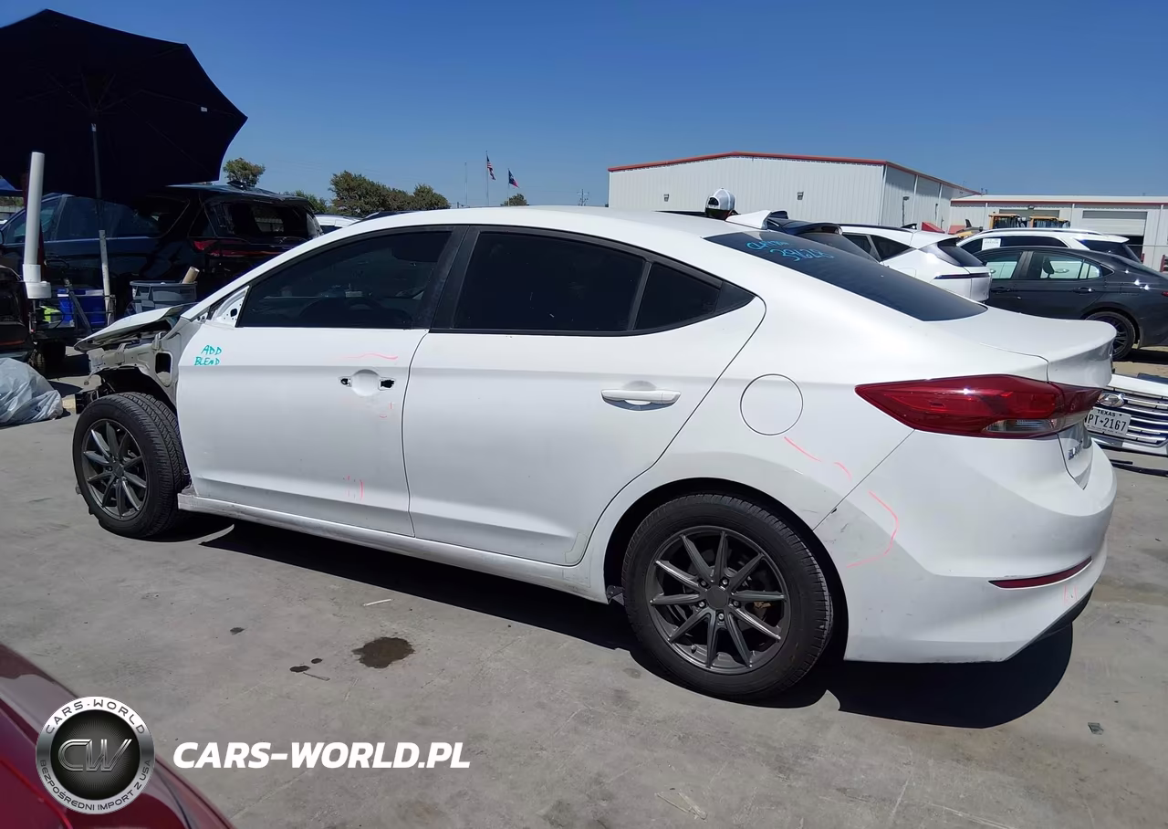 2018 Hyundai Elantra Value Edition VIN:5NPD84LF5JH261551 - 15