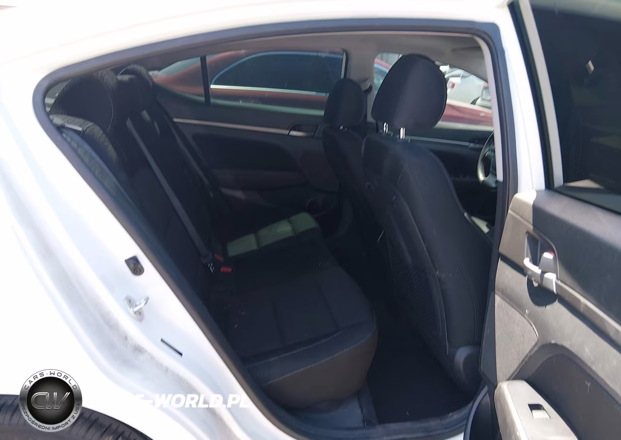 2018 Hyundai Elantra Value Edition VIN:5NPD84LF5JH261551 - 8
