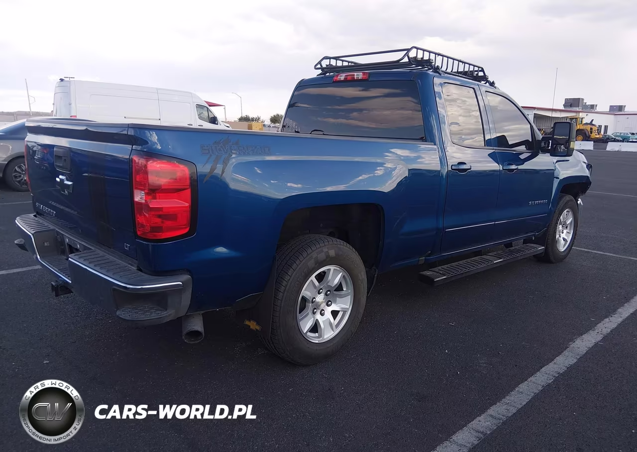 2018 Chevrolet Silverado 1500 1Lt VIN:1GCRCREC1JZ247739 - 4