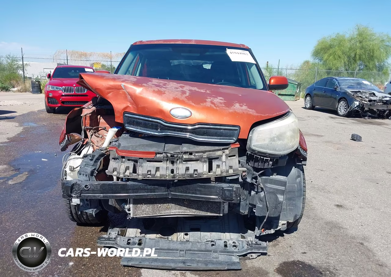 2018 Kia Soul + VIN:KNDJP3A51J7563790 - 13