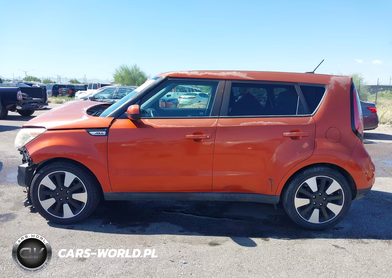 2018 Kia Soul + VIN:KNDJP3A51J7563790 - 15