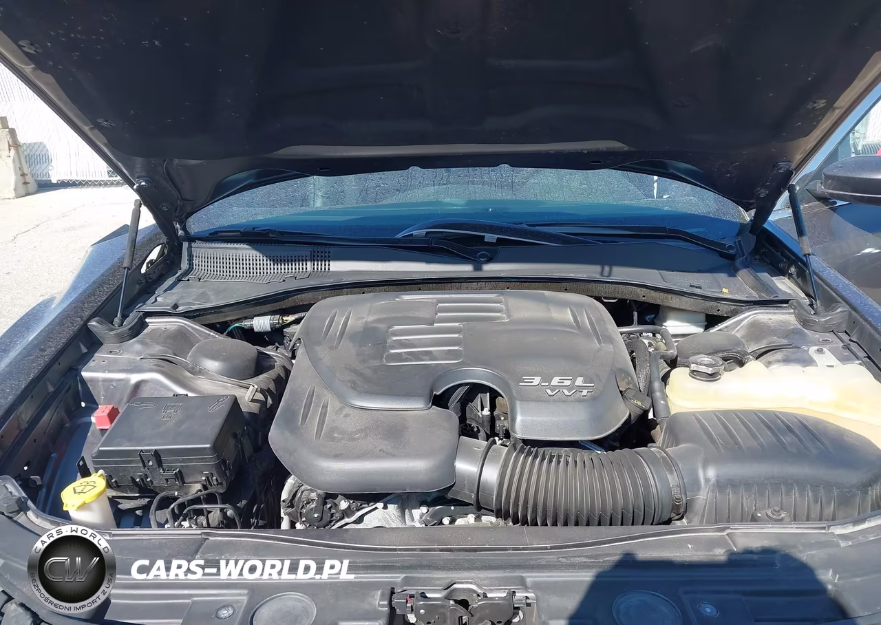 2014 Chrysler 300 300S VIN:2C3CCABG3EH200589 - 10