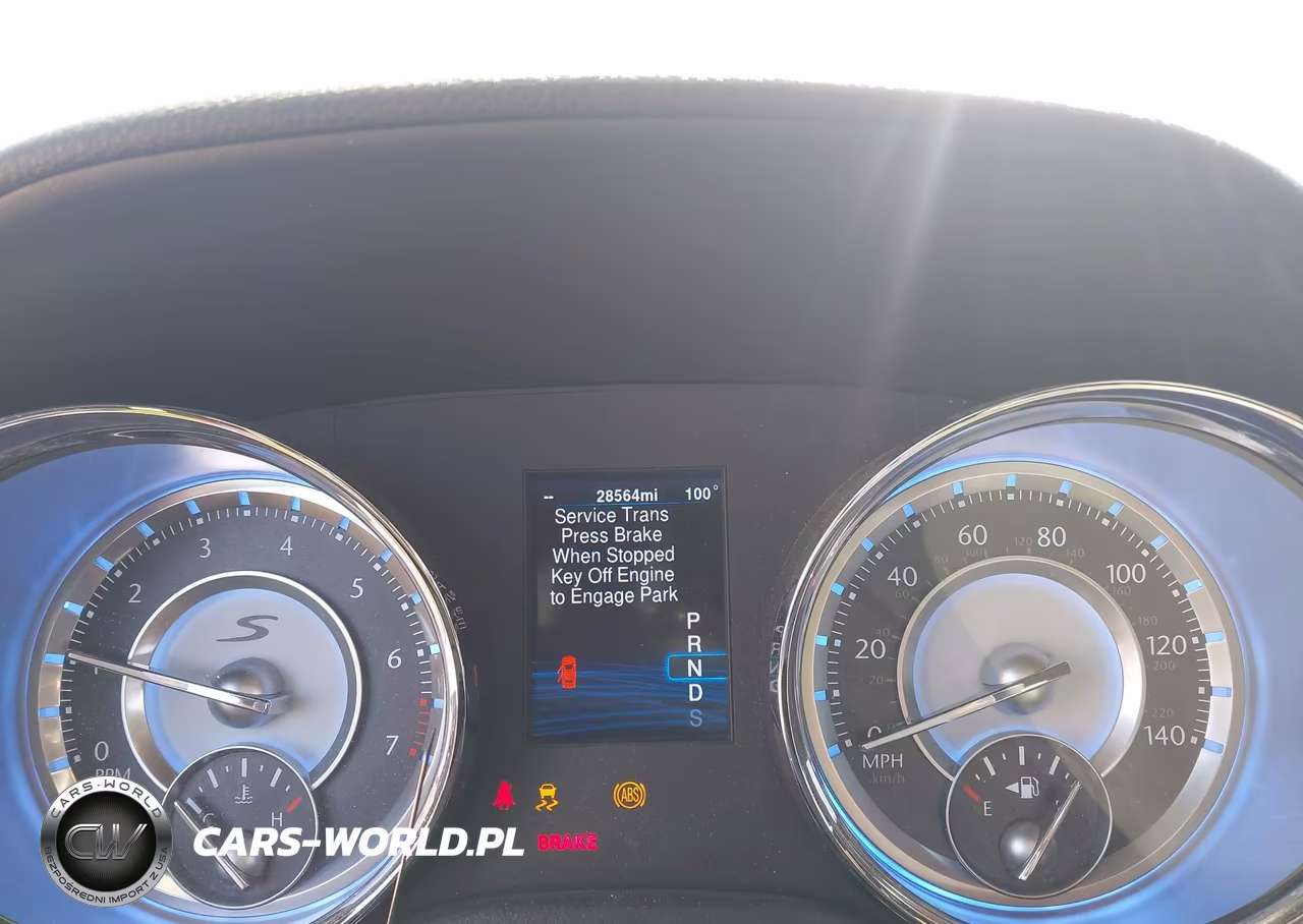 2014 Chrysler 300 300S VIN:2C3CCABG3EH200589 - 7