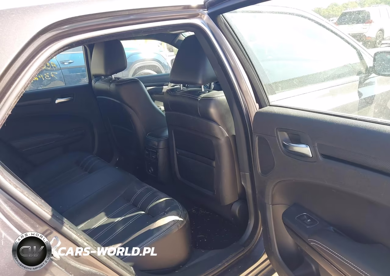 2014 Chrysler 300 300S VIN:2C3CCABG3EH200589 - 8