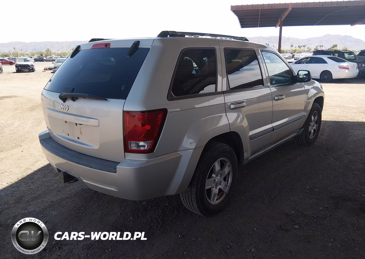 2007 Jeep Grand Cherokee Laredo VIN:1J8GS48KX7C511187 - 4