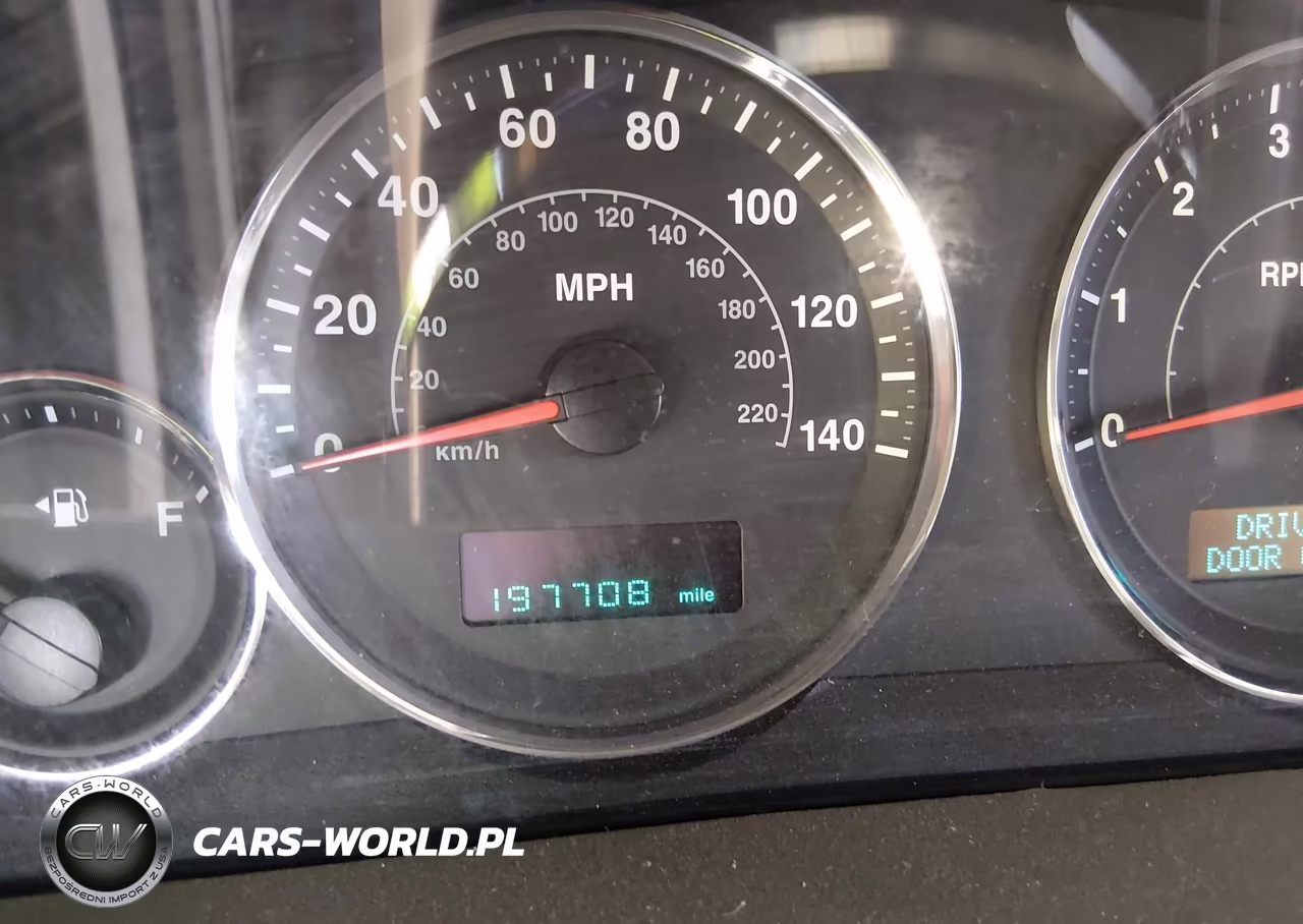 2007 Jeep Grand Cherokee Laredo VIN:1J8GS48KX7C511187 - 7